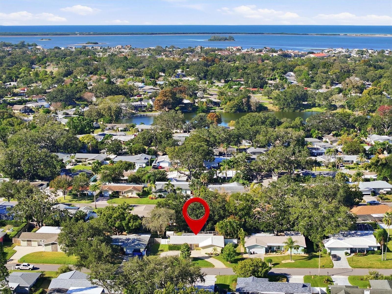 FAIRWAY ESTATES 6TH ADD - Residential