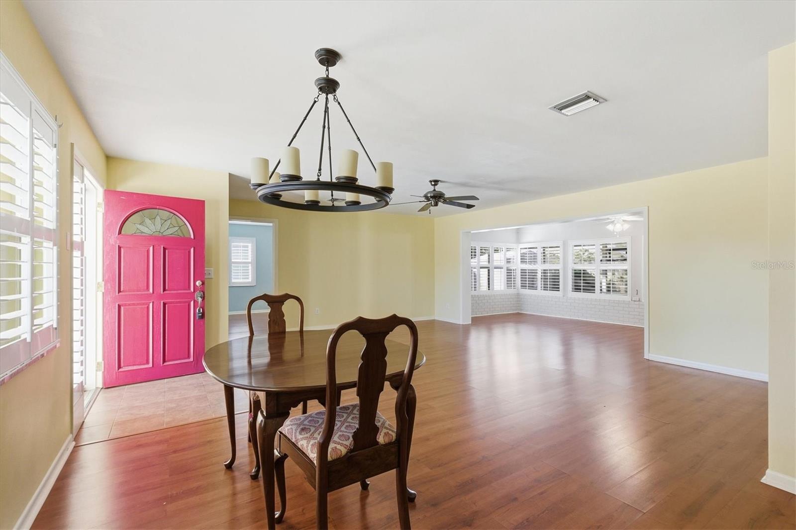 FAIRWAY ESTATES 6TH ADD - Residential