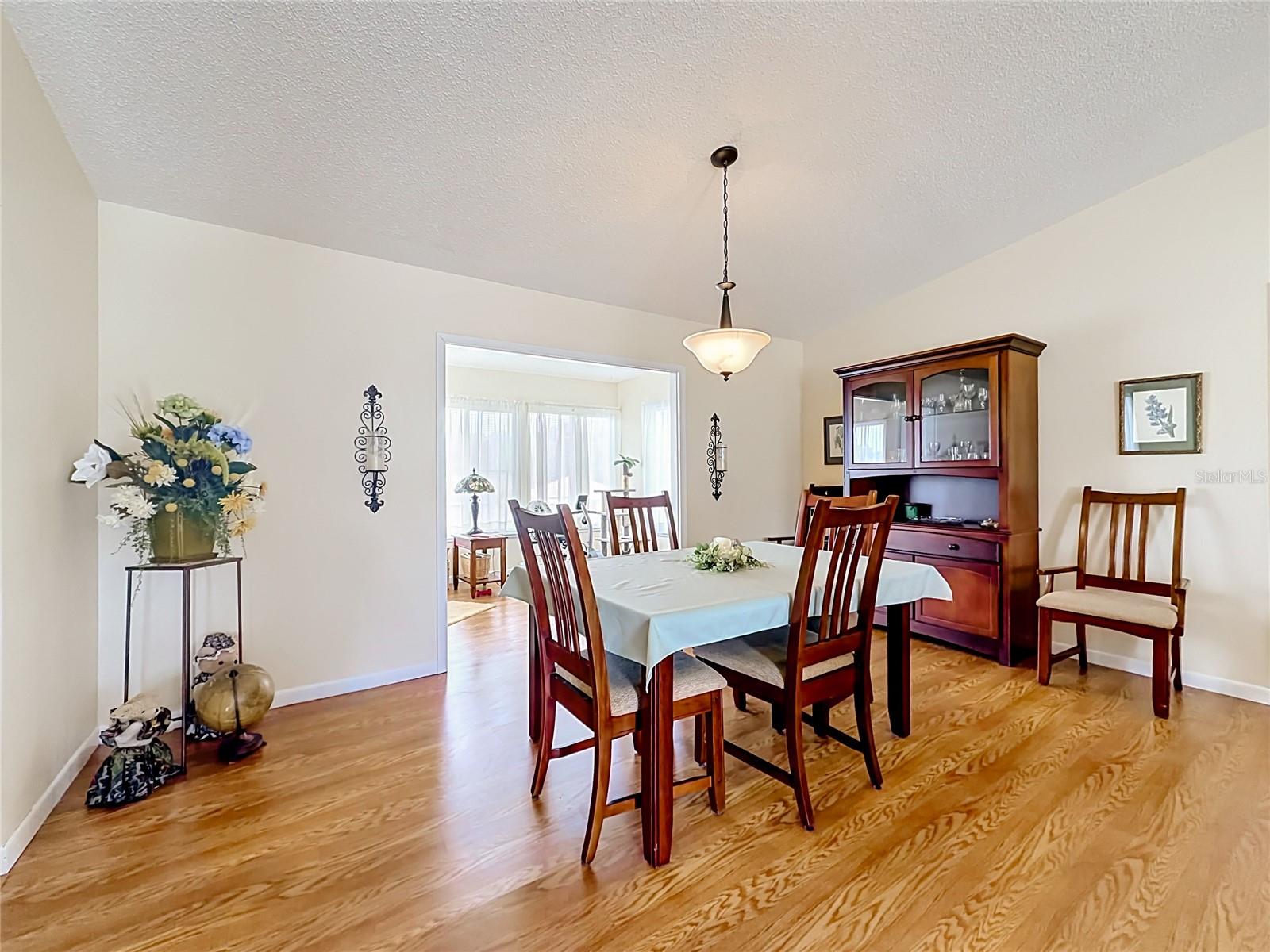 PALM CAY - Residential