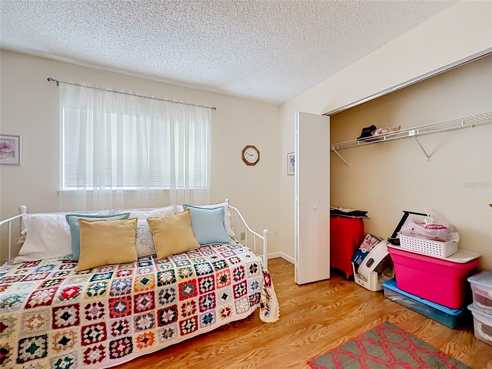 PALM CAY - Residential