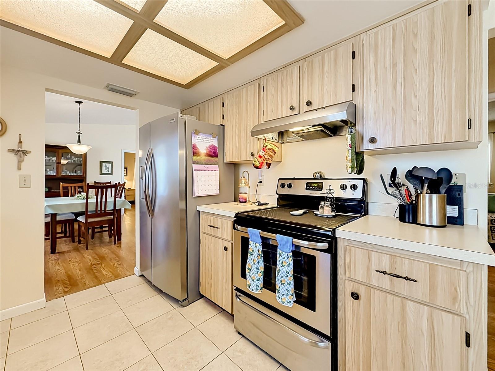 PALM CAY - Residential