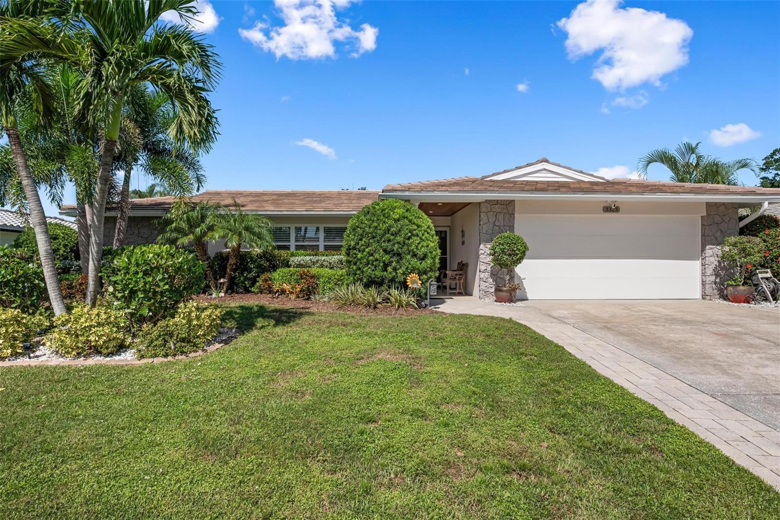 3323 SPRING MILL CIRCLE