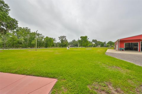 A home in LAKELAND