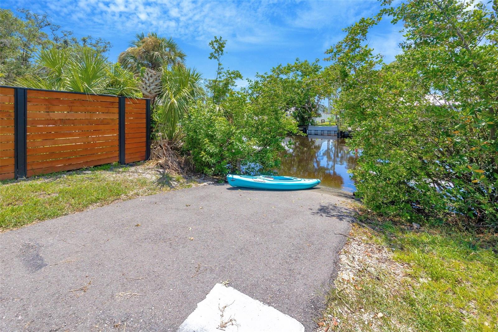 ALAFIA SHORES SUB 1ST - Residential