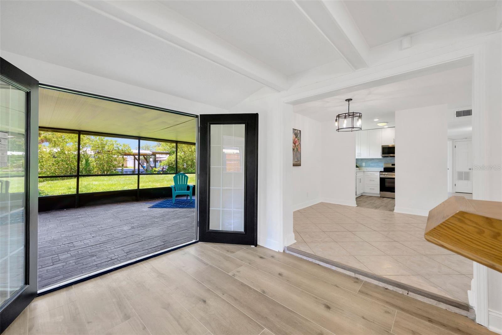 ALAFIA SHORES SUB 1ST - Residential