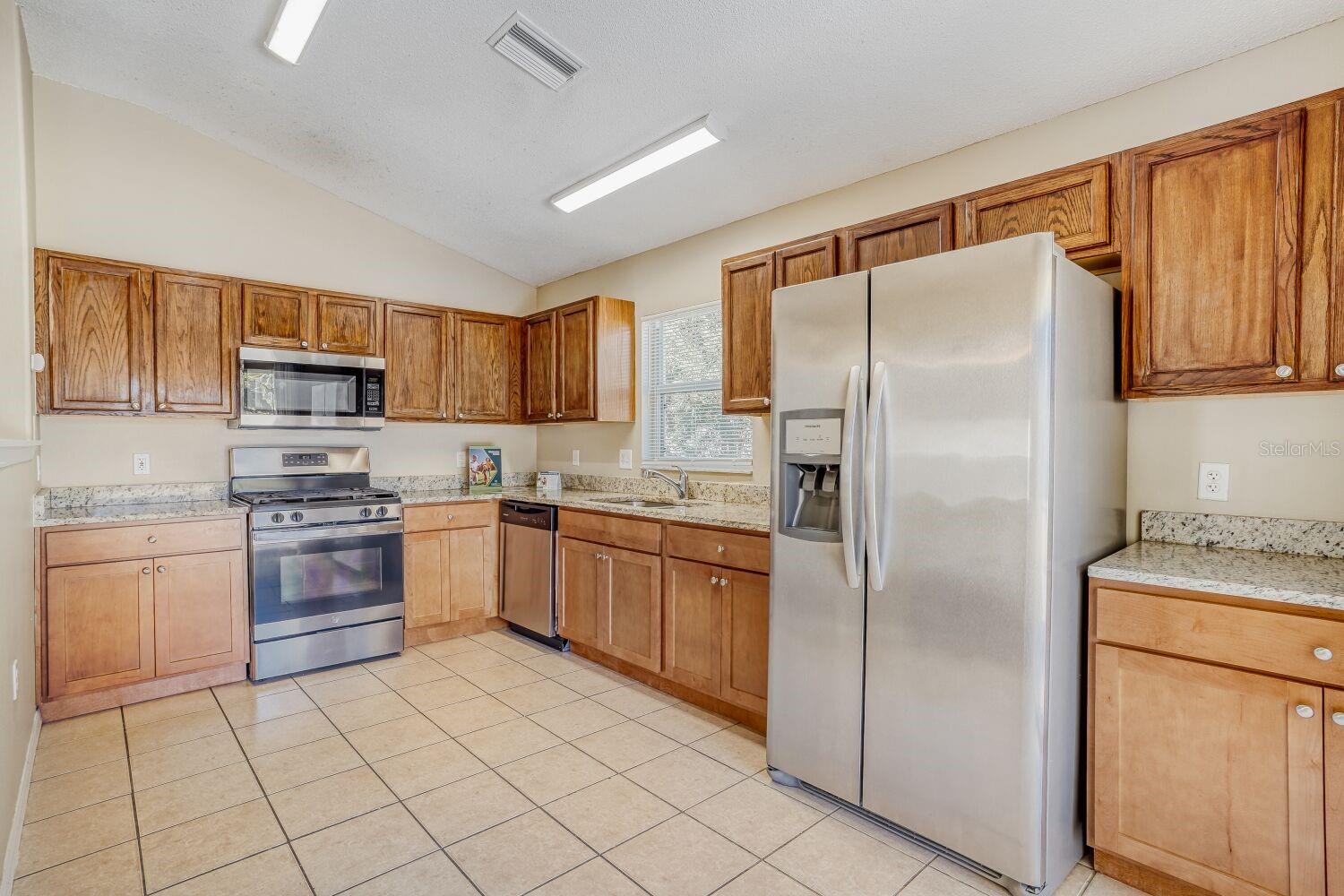 SUMMERFIELD VILLAGE SP C UN 10 - Residential