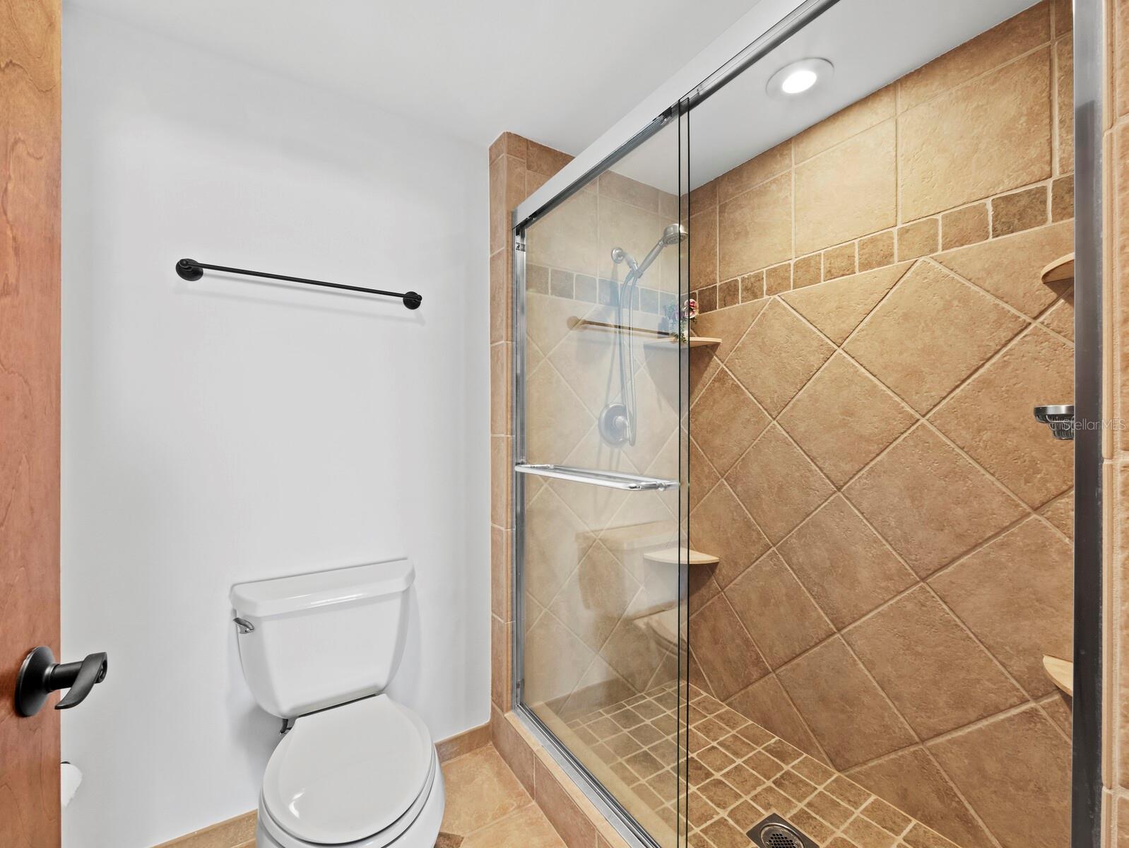 FAIRWAY BAY 1 - Residential