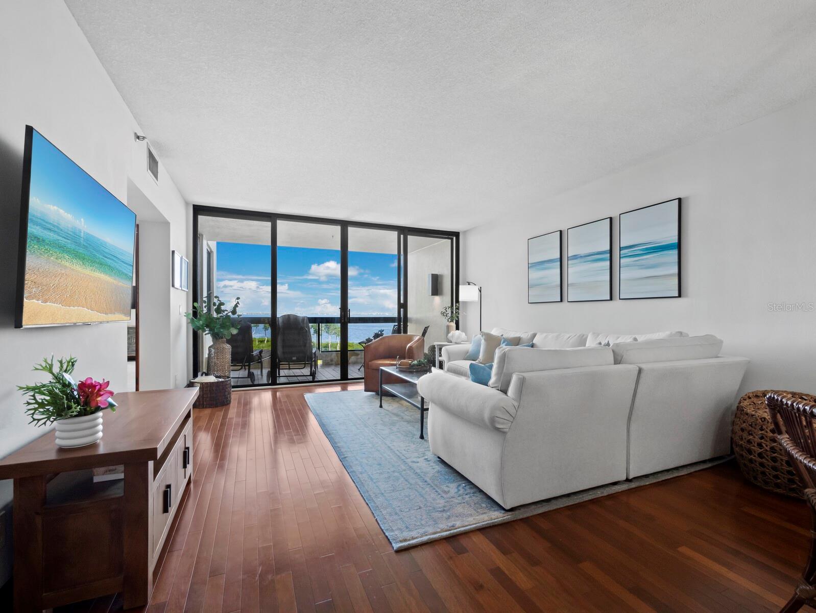 FAIRWAY BAY 1 - Residential