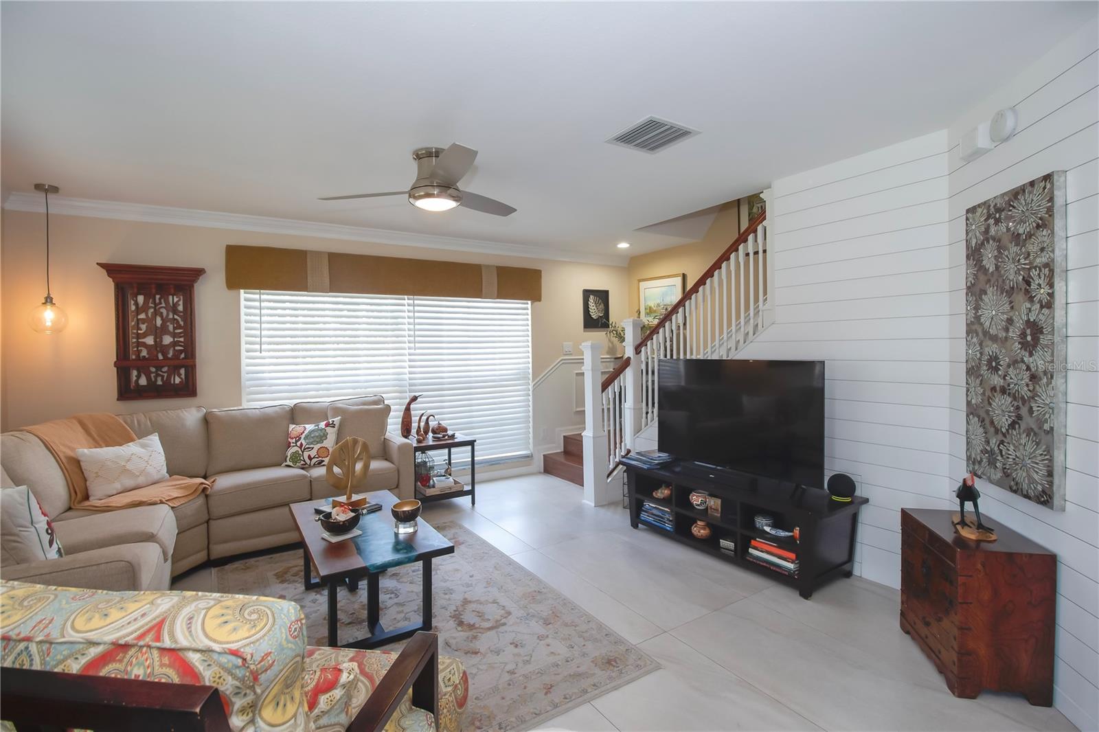 737 KENSINGTON LAKE CIRCLE