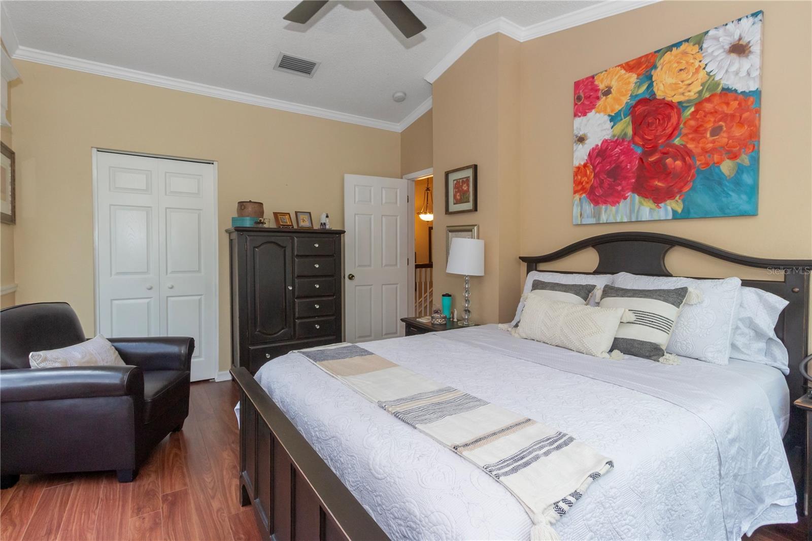 THE TWNHMS AT KENSINGTON PH - Residential