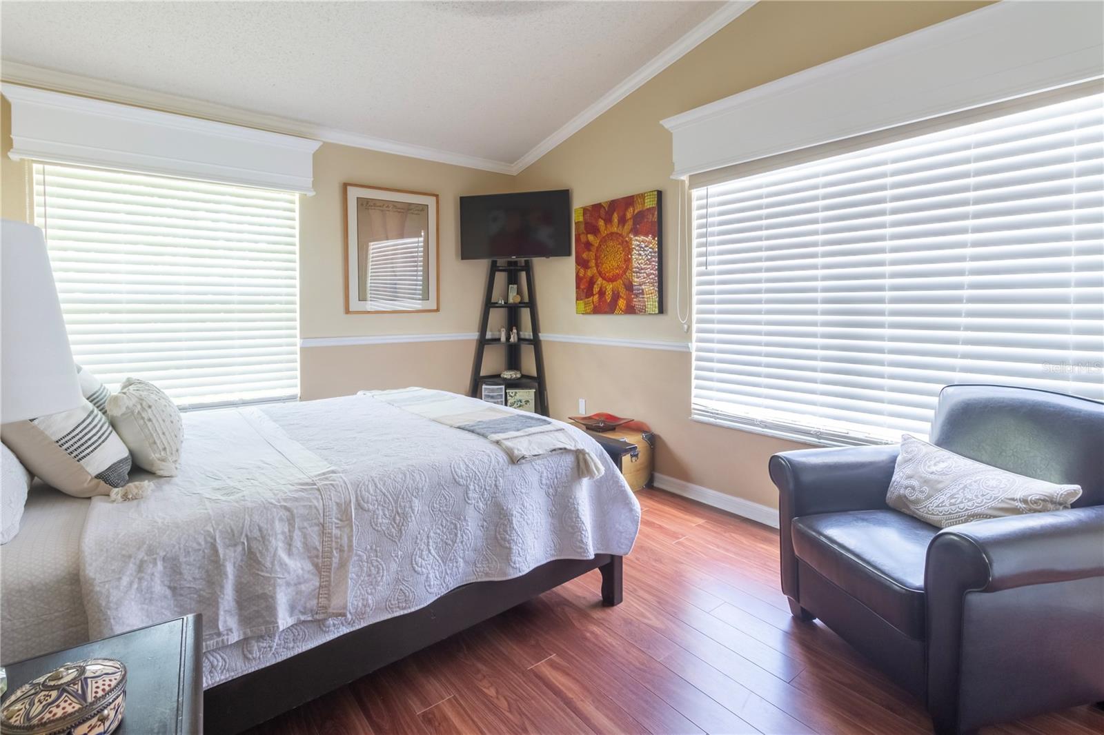 THE TWNHMS AT KENSINGTON PH - Residential