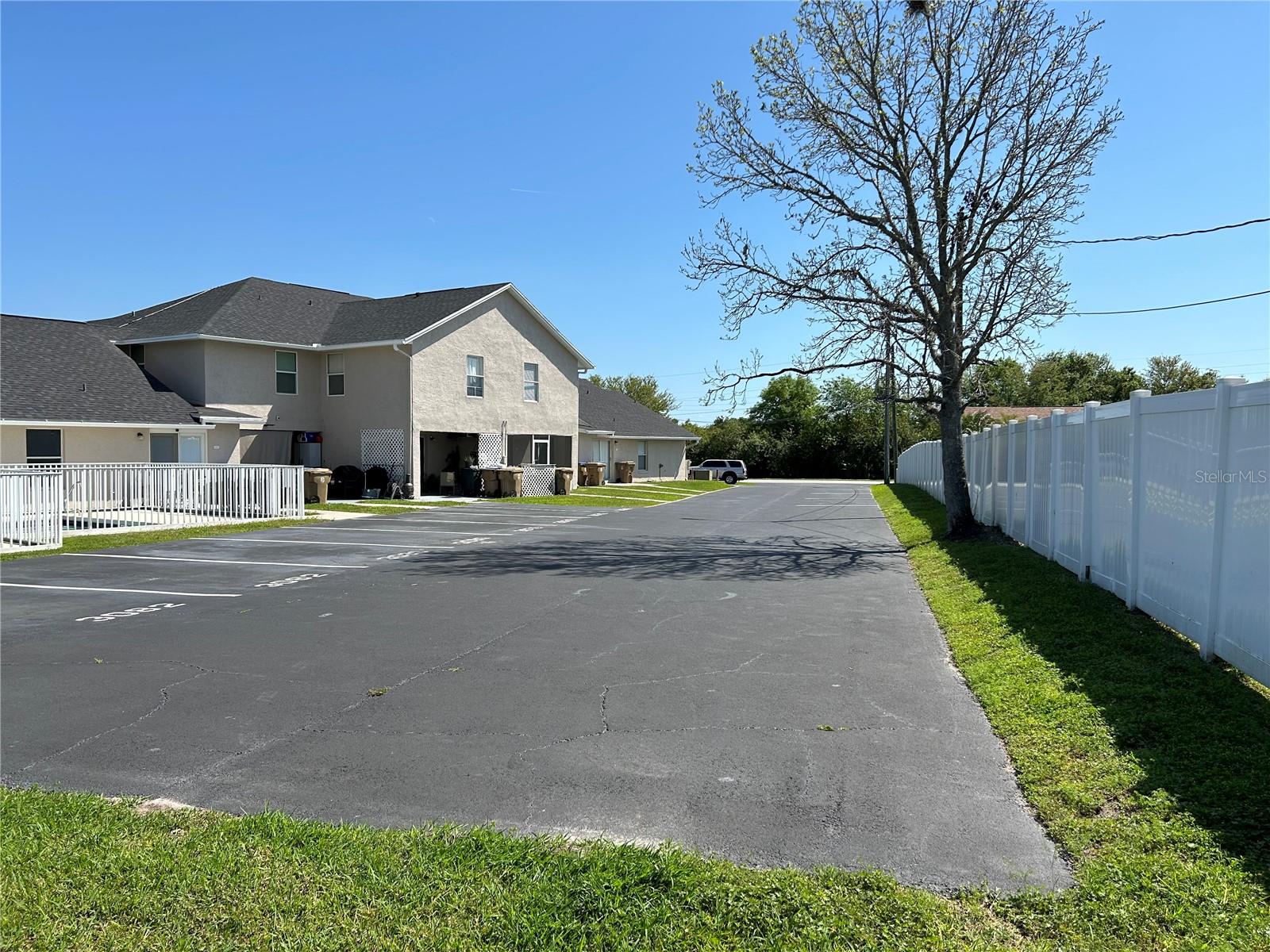 SHINGLE CREEK VILLAGE TERRACE - Residential