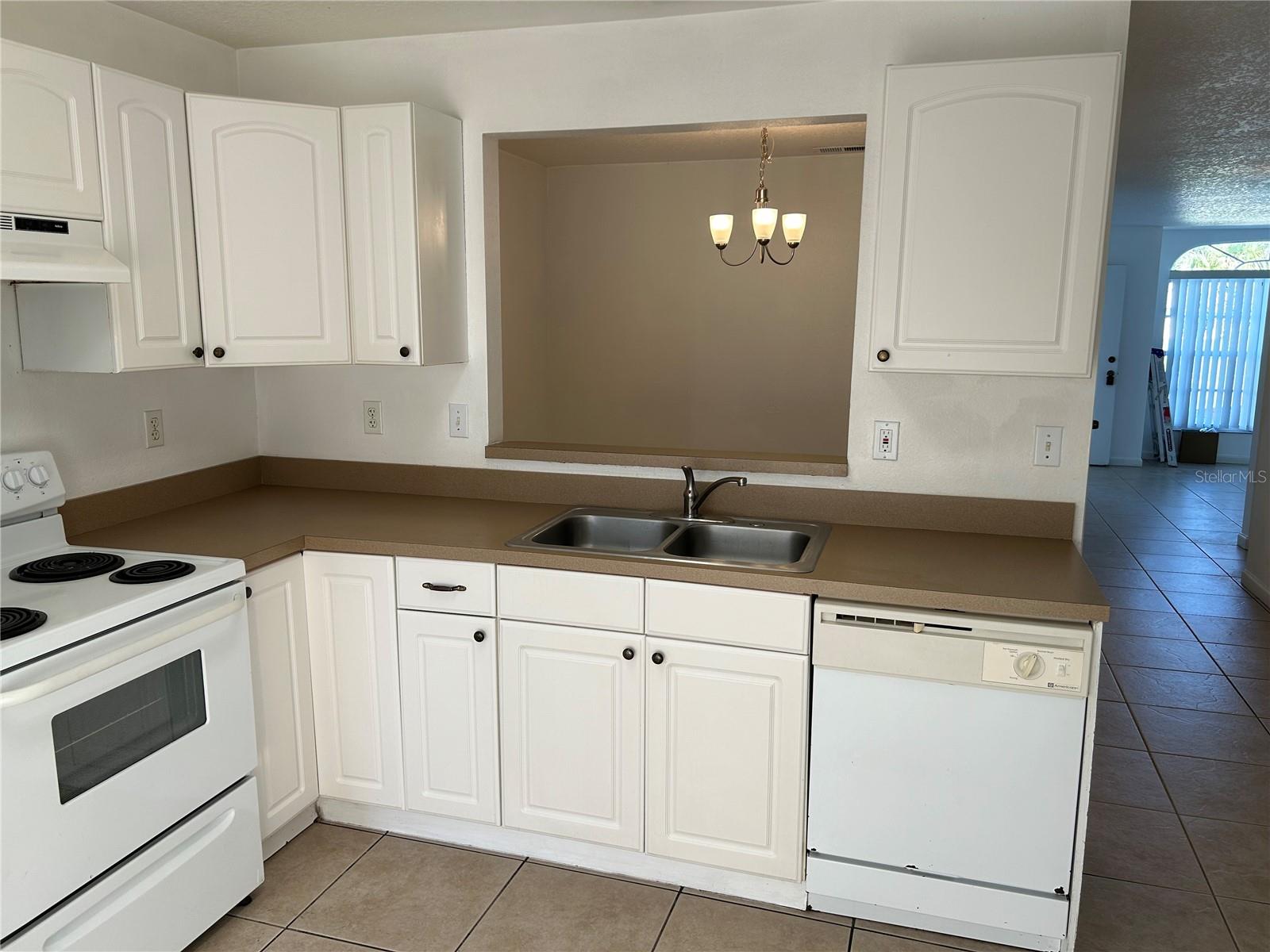 SHINGLE CREEK VILLAGE TERRACE - Residential