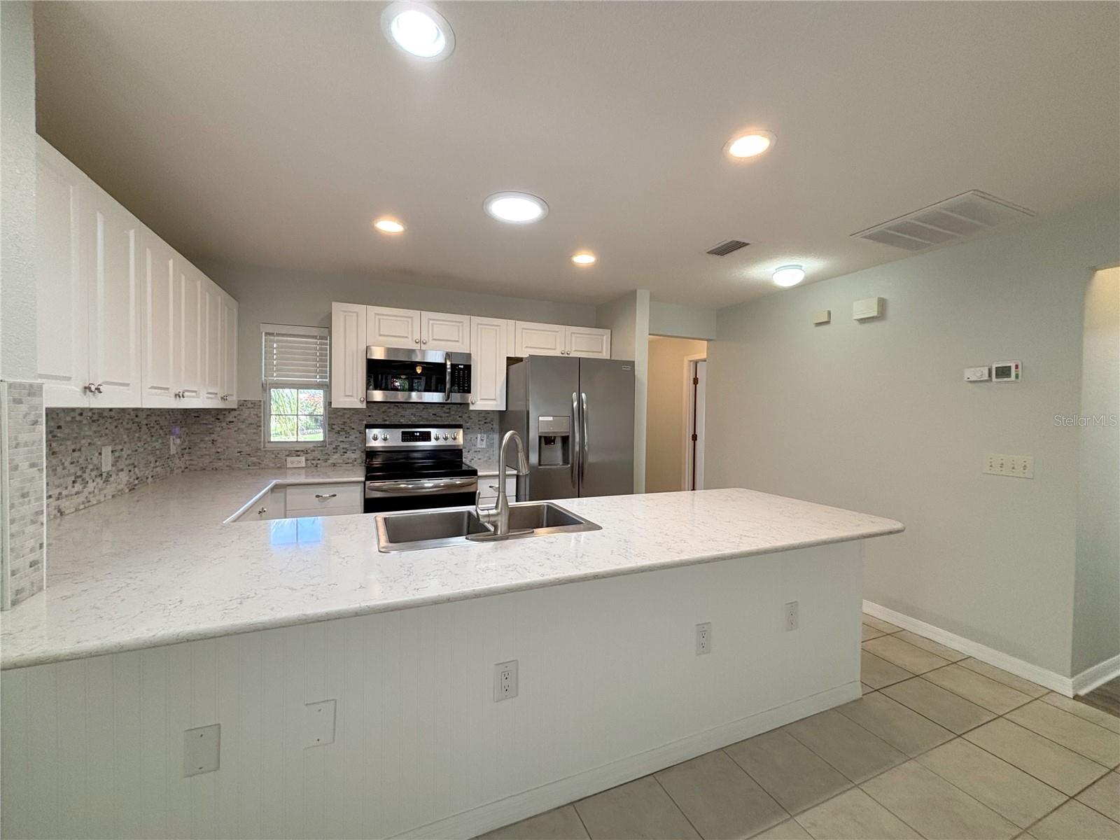 4480 TURNBERRY LANE