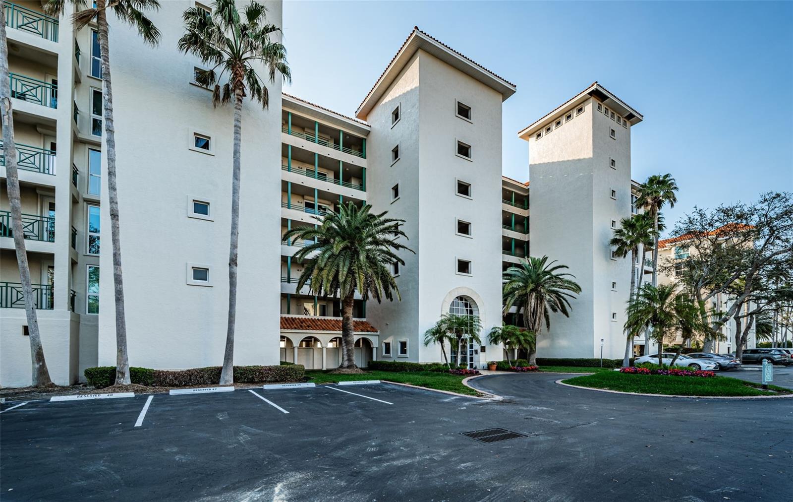4830 OSPREY DRIVE S 305