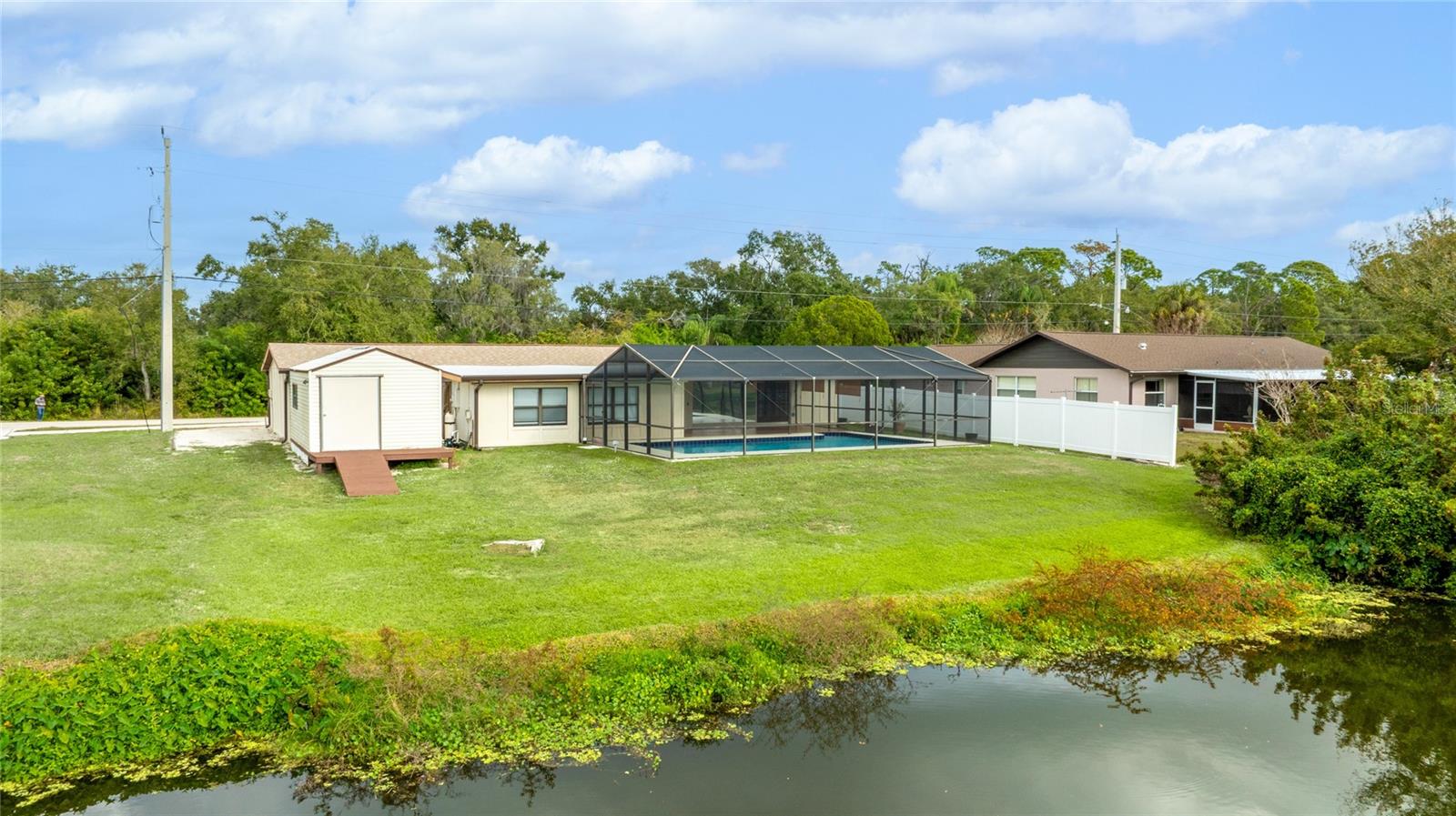 DE SOTO LAKES - Residential