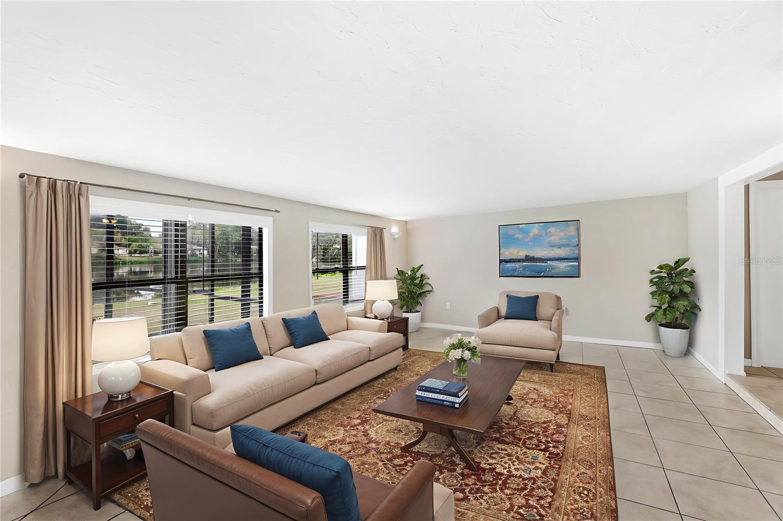 DE SOTO LAKES - Residential