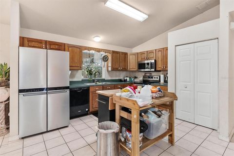 Tiny photo for 7938 Jacksons River Road, Leesburg, FL 34788 (MLS # G5105854)