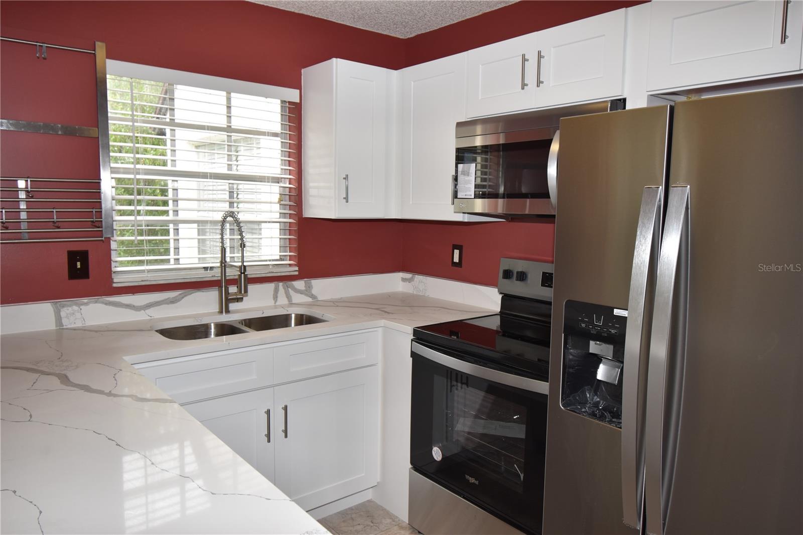 HARBOUR TOWNE CONDO - Residential