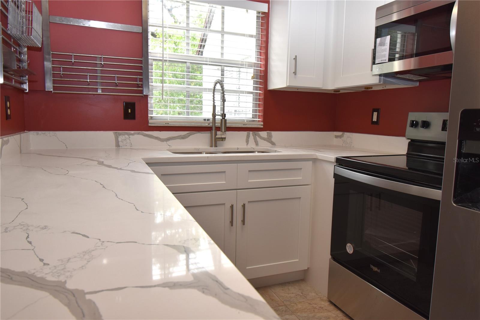 HARBOUR TOWNE CONDO - Residential