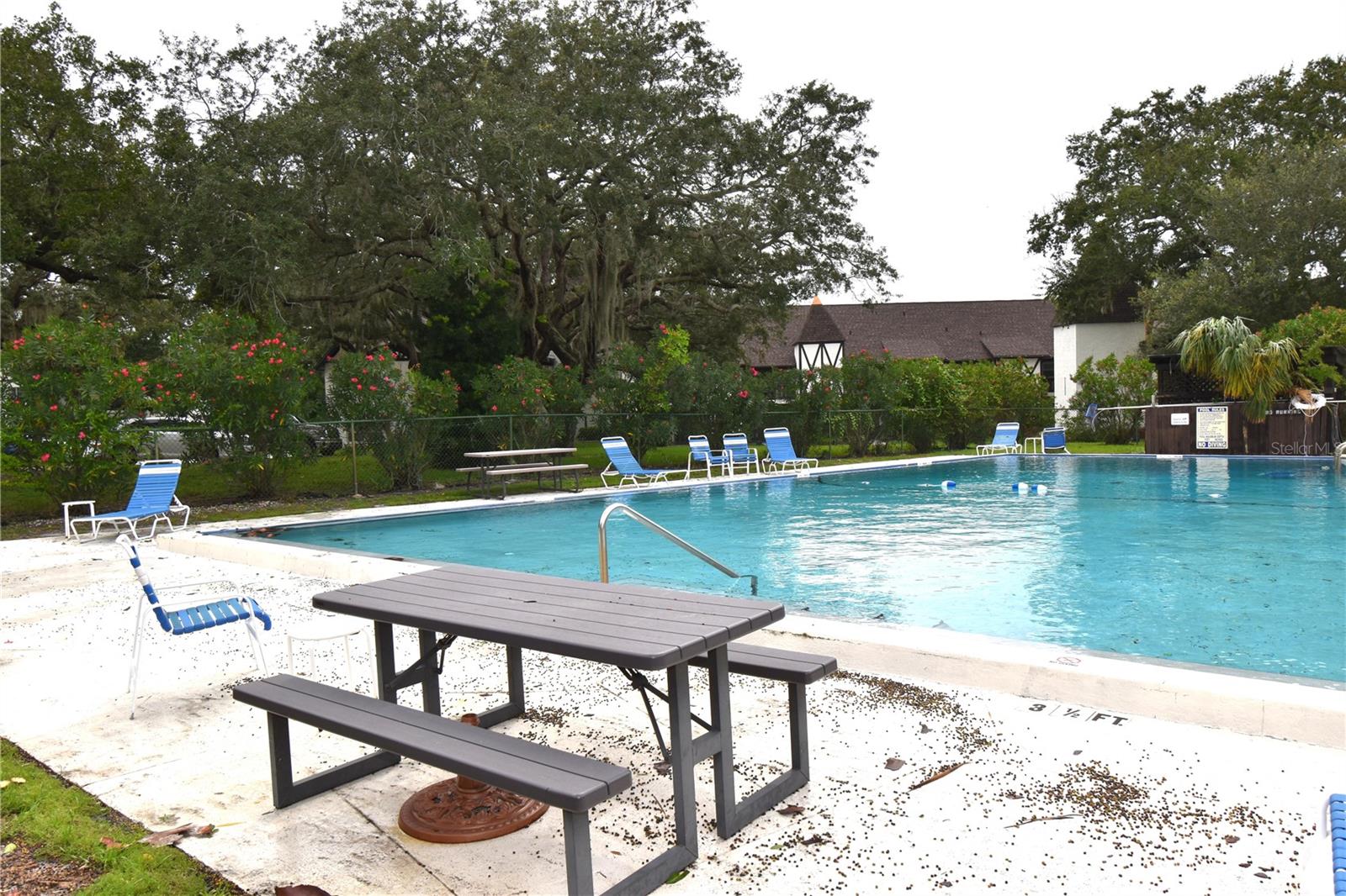 HARBOUR TOWNE CONDO - Residential