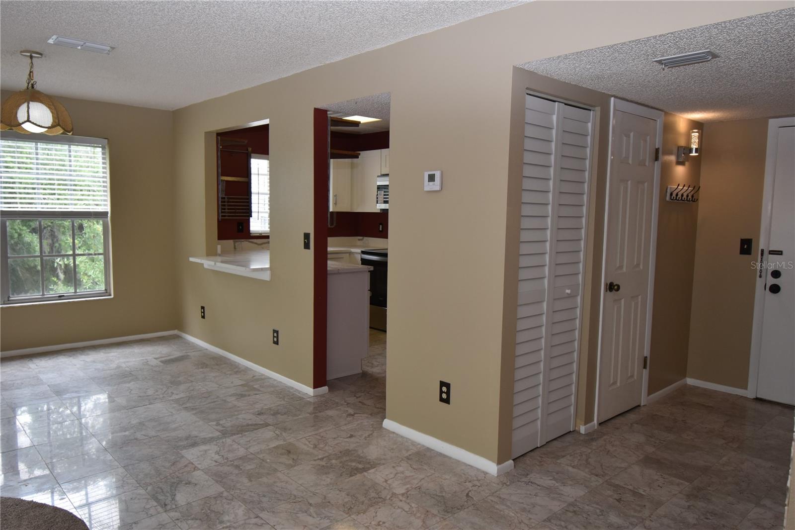 HARBOUR TOWNE CONDO - Residential