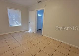 ACREAGE & UNREC - Residential Lease