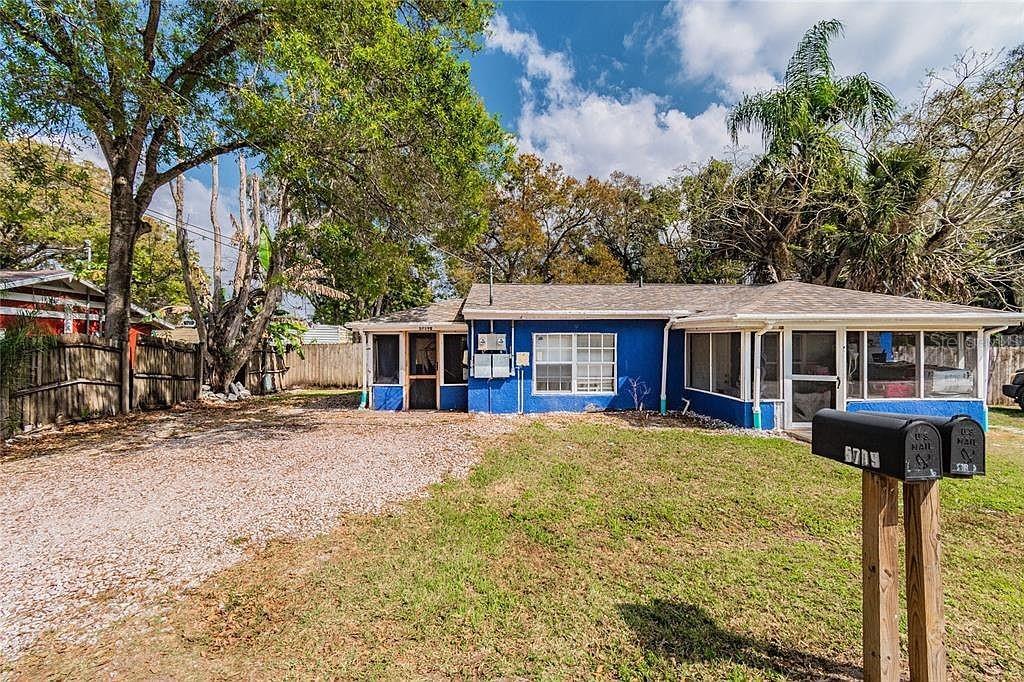 ACREAGE & UNREC - Residential Lease