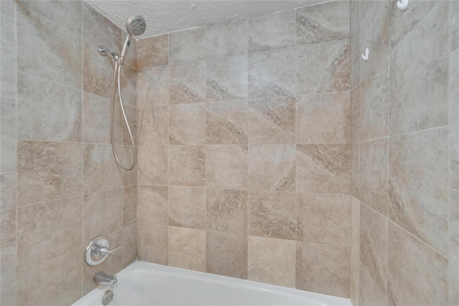 OAKWOOD COURT CONDO - Residential