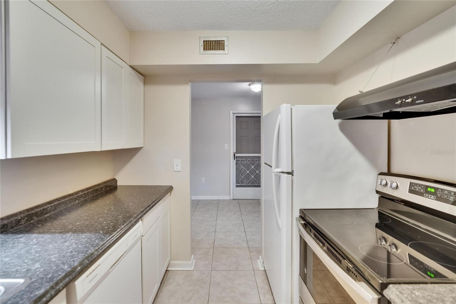 125 PICARDY VILLA CIRCLE 100