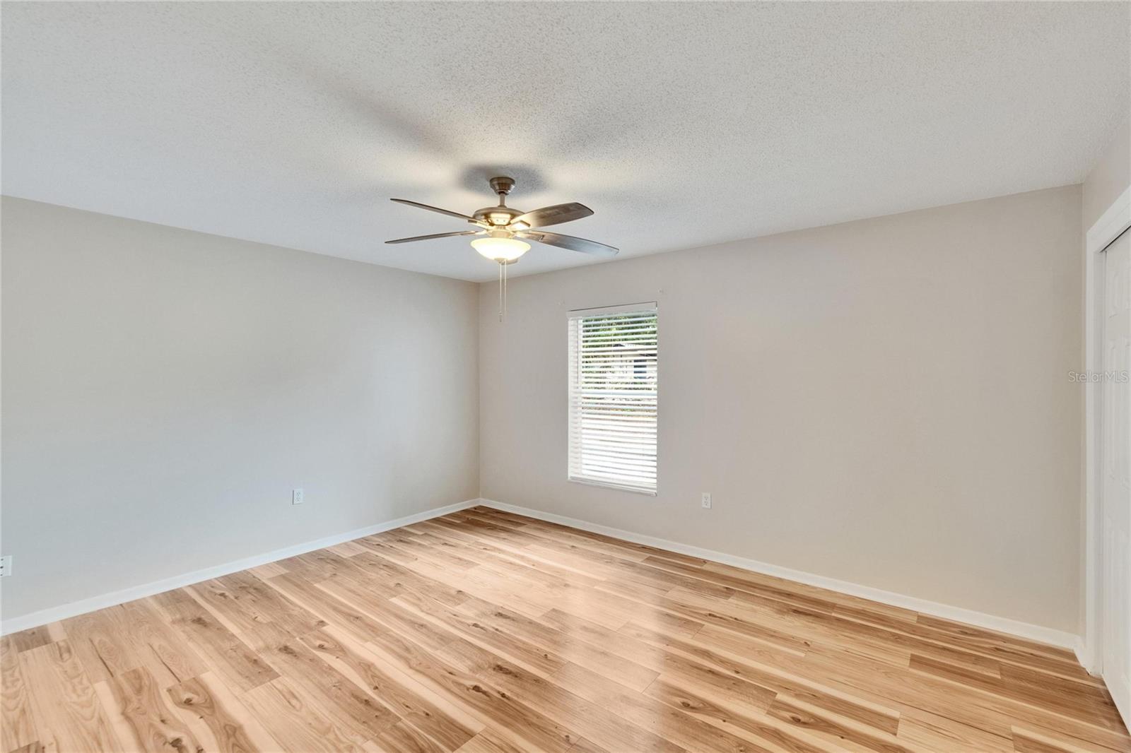 OAKWOOD COURT CONDO - Residential