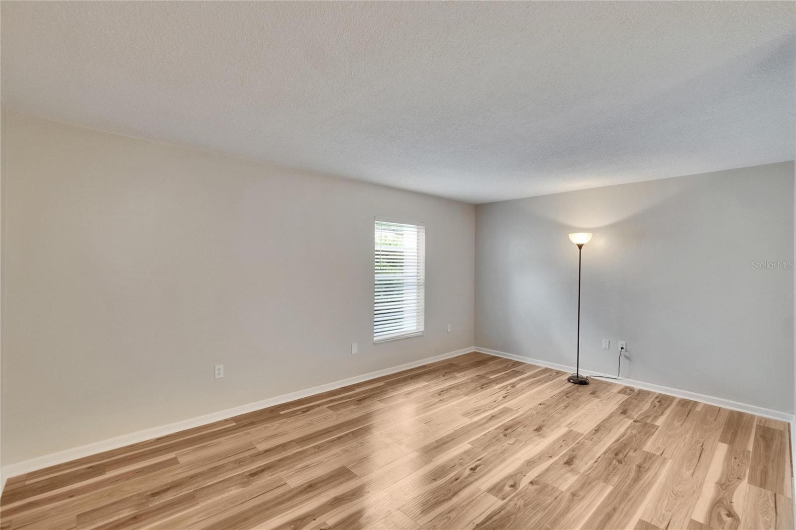 125 PICARDY VILLA CIRCLE 100