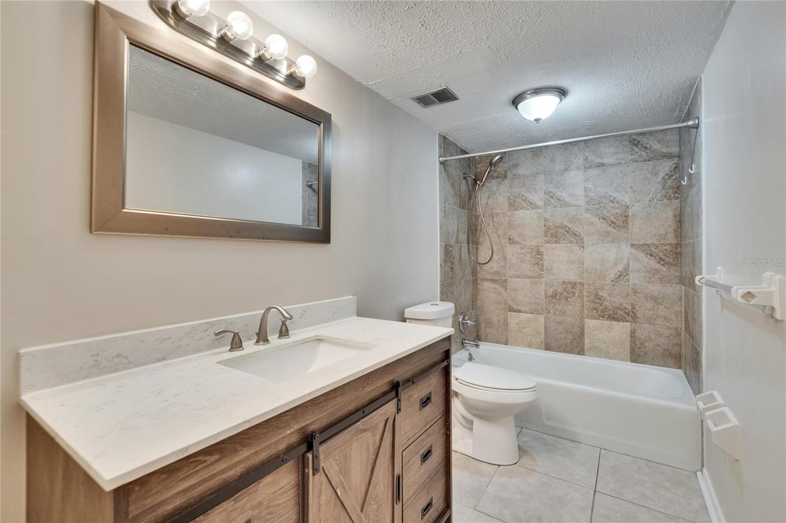 OAKWOOD COURT CONDO - Residential