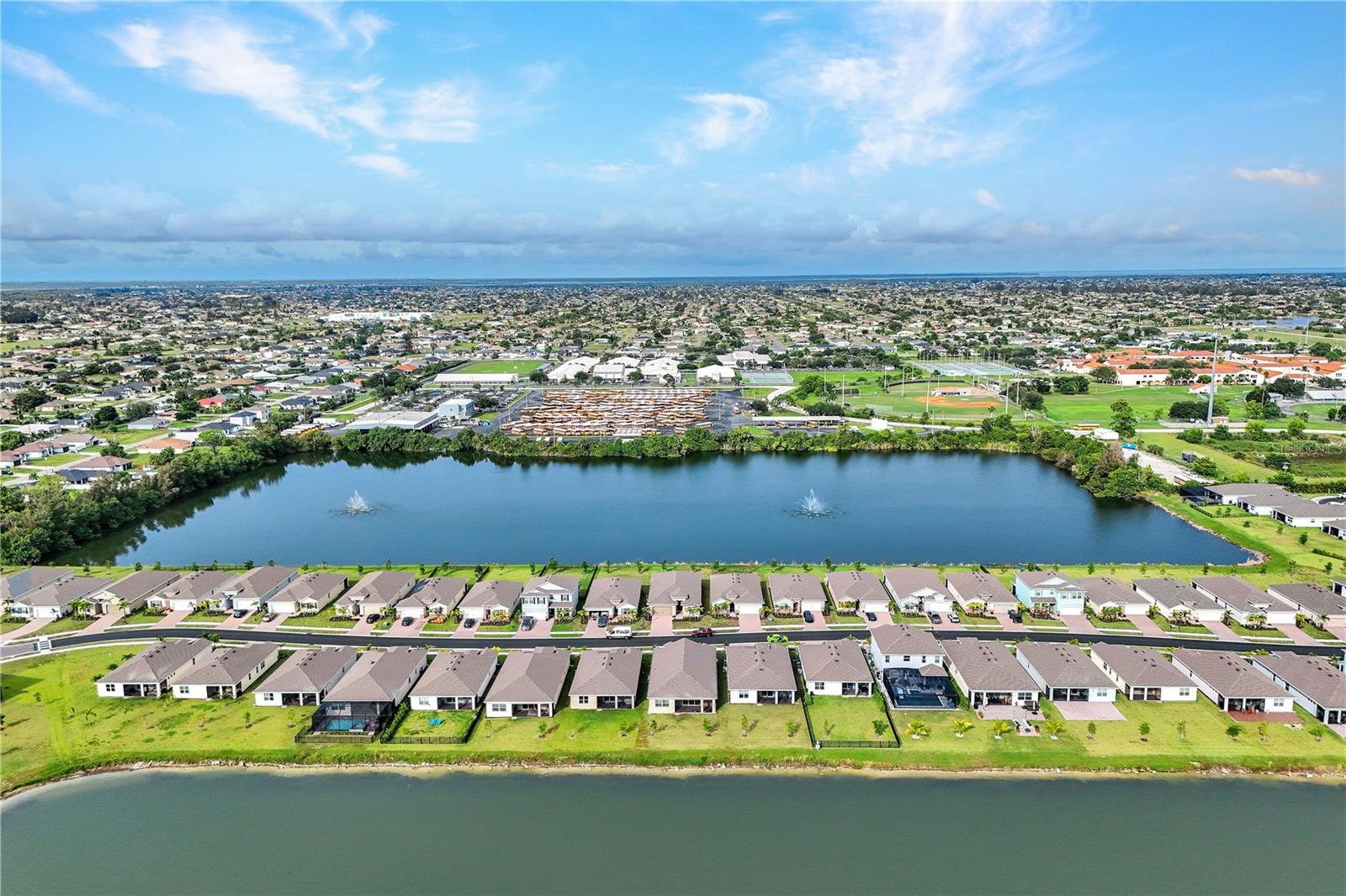 447 SPRING HILL LAKE LOOP