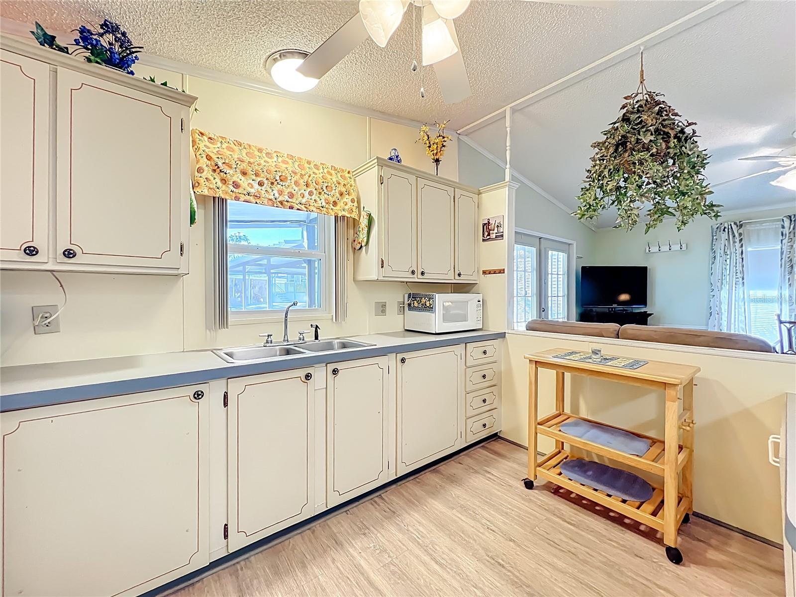 BONFIRE MOBILE HOME VILLAGE SUB - Residential