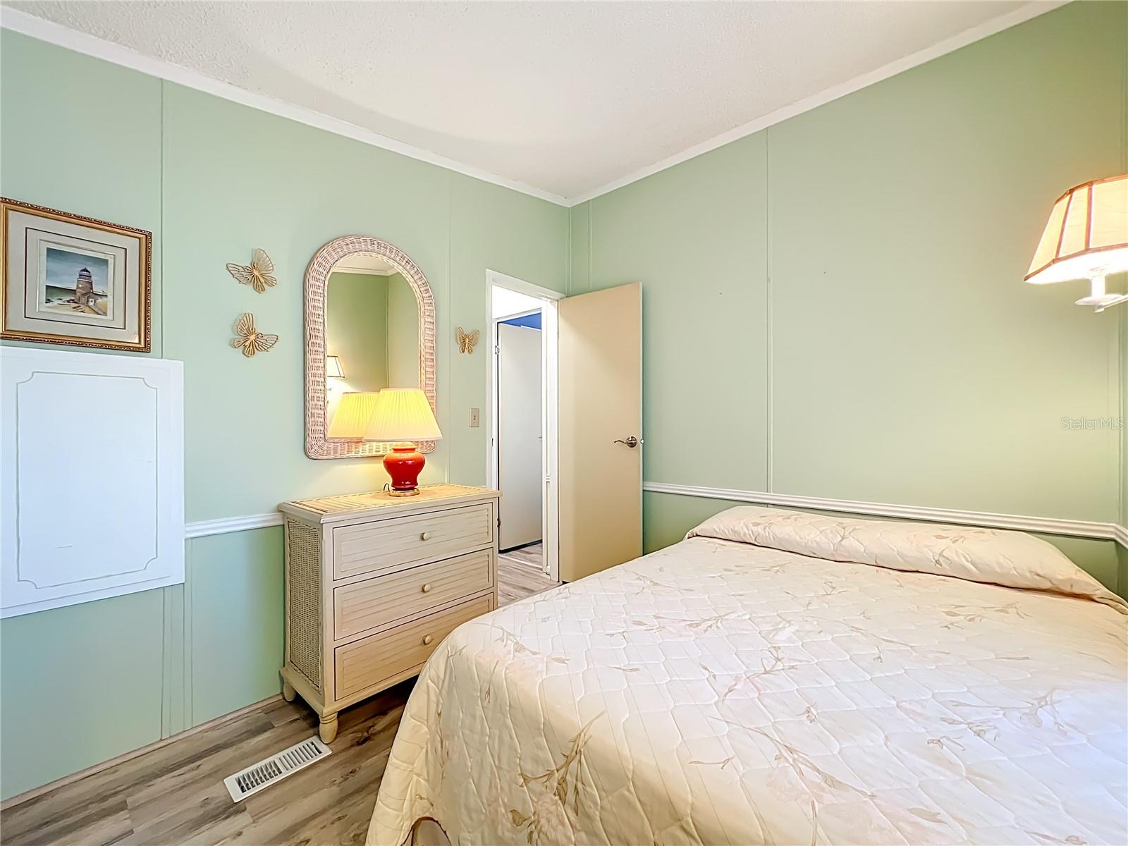 BONFIRE MOBILE HOME VILLAGE SUB - Residential