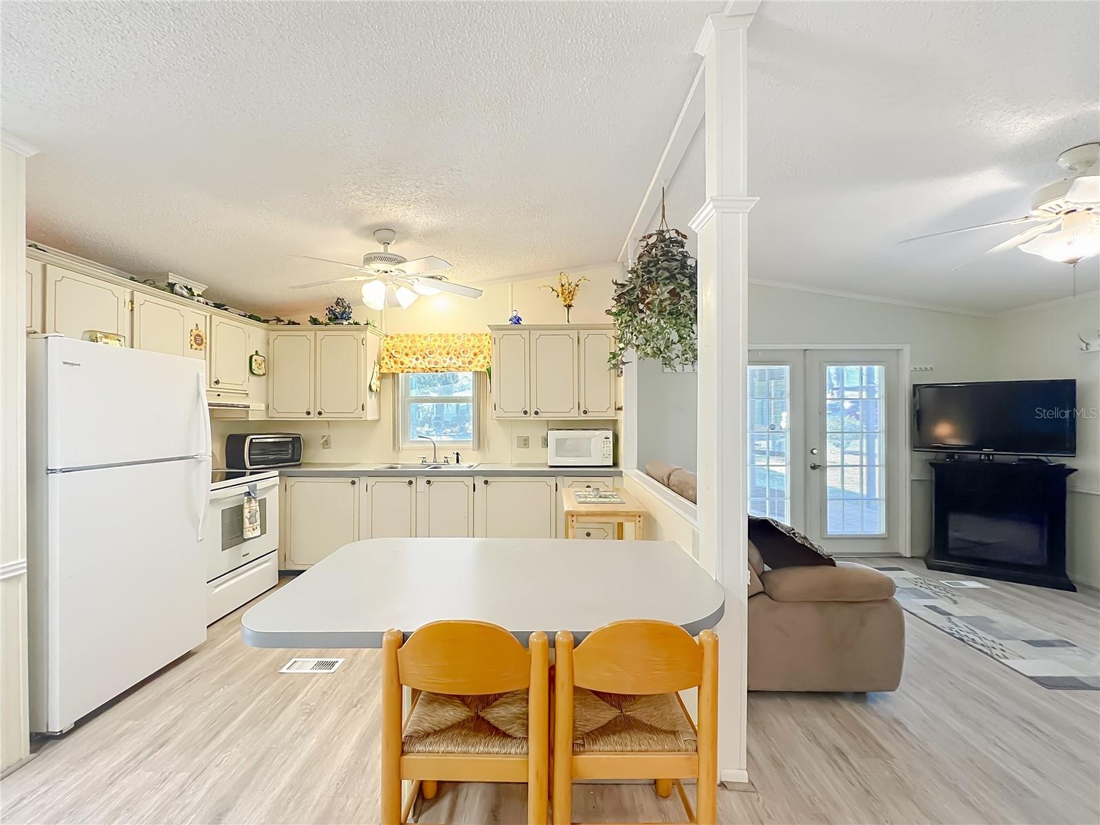 BONFIRE MOBILE HOME VILLAGE SUB - Residential