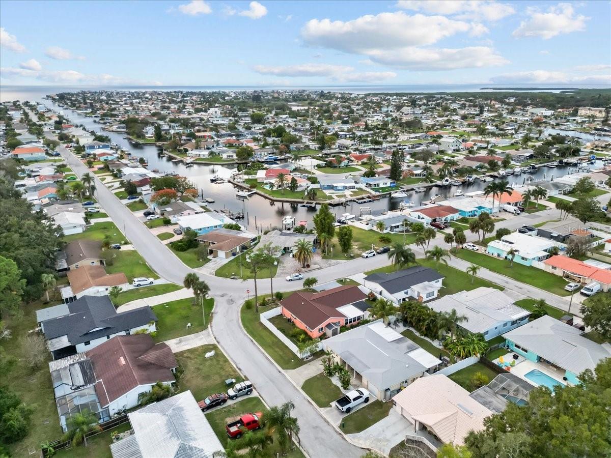 FLOR A MAR - Residential