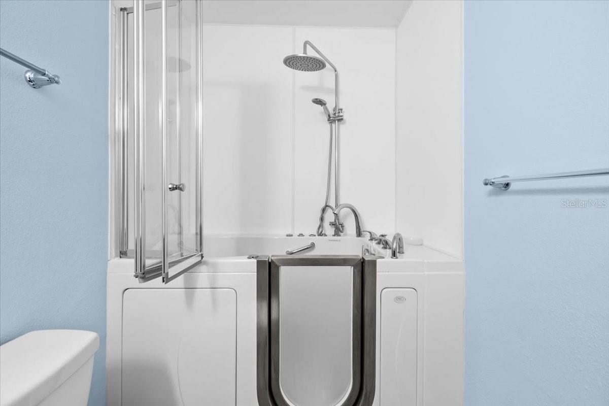 FLOR A MAR - Residential