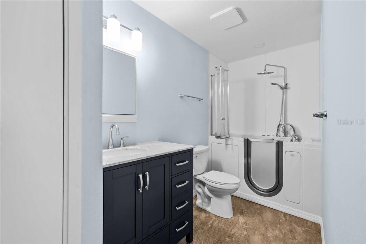 FLOR A MAR - Residential