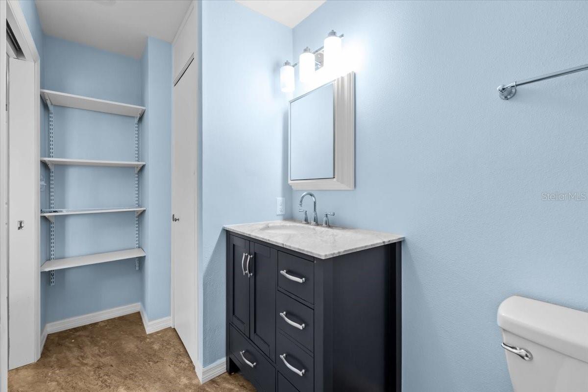 FLOR A MAR - Residential