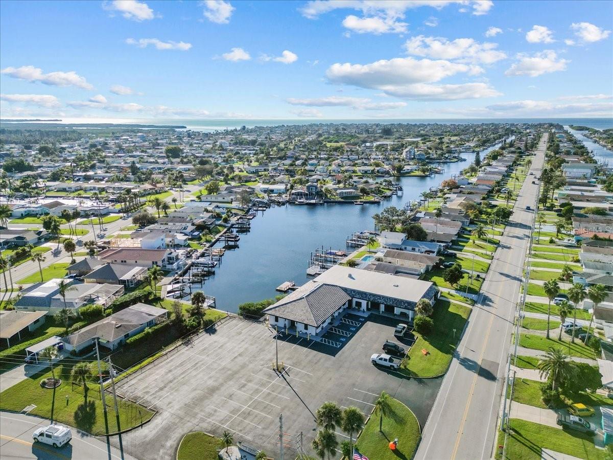 FLOR A MAR - Residential