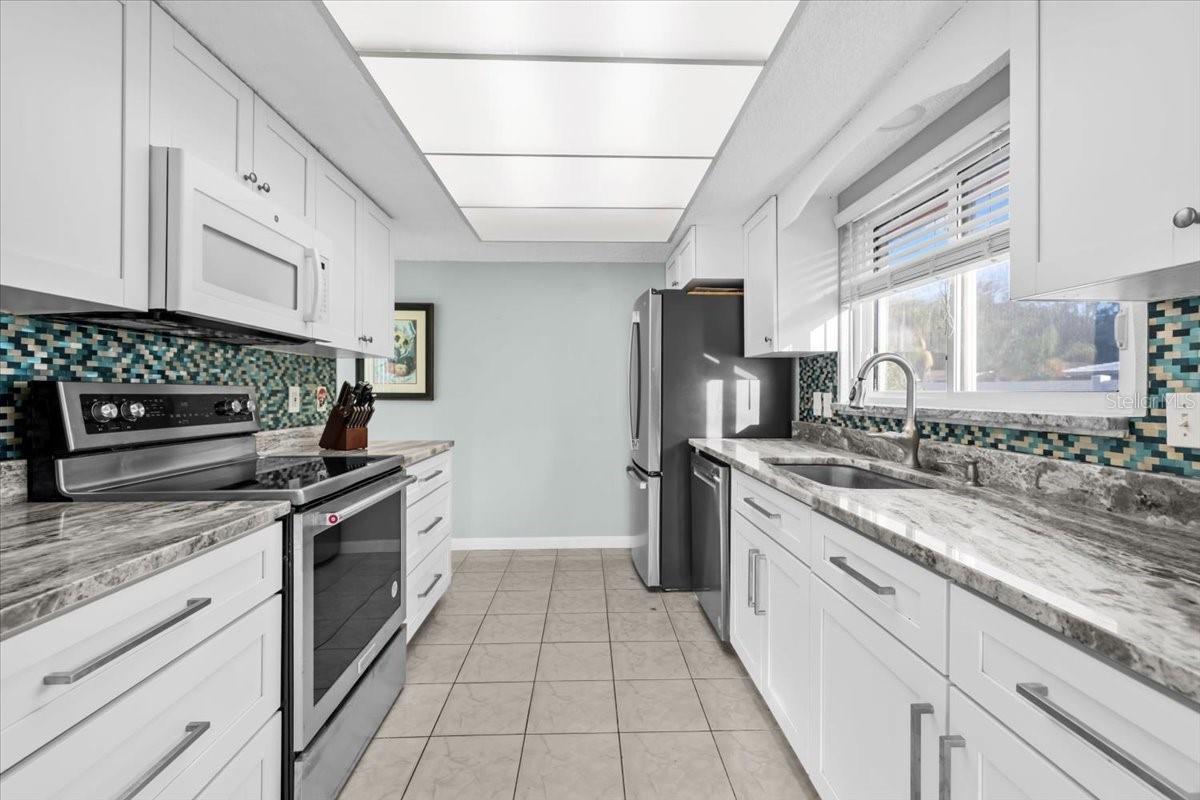 FLOR A MAR - Residential