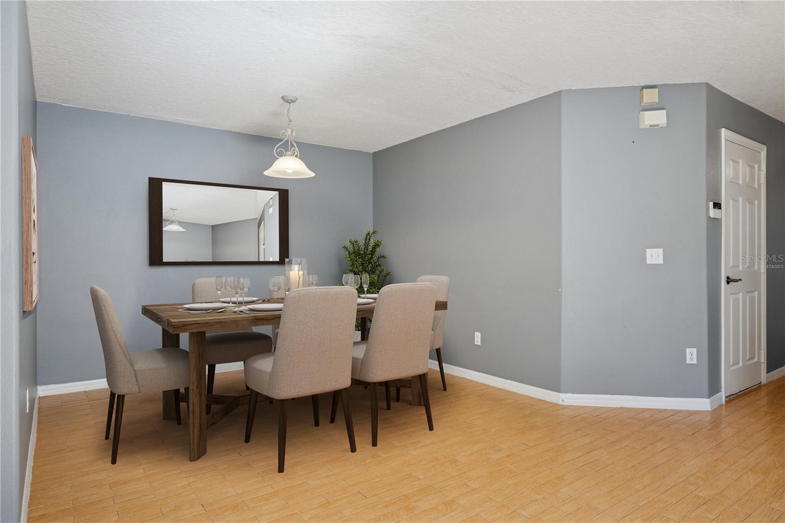 ASHFORD PARK TWNHMS REP ONE - Residential