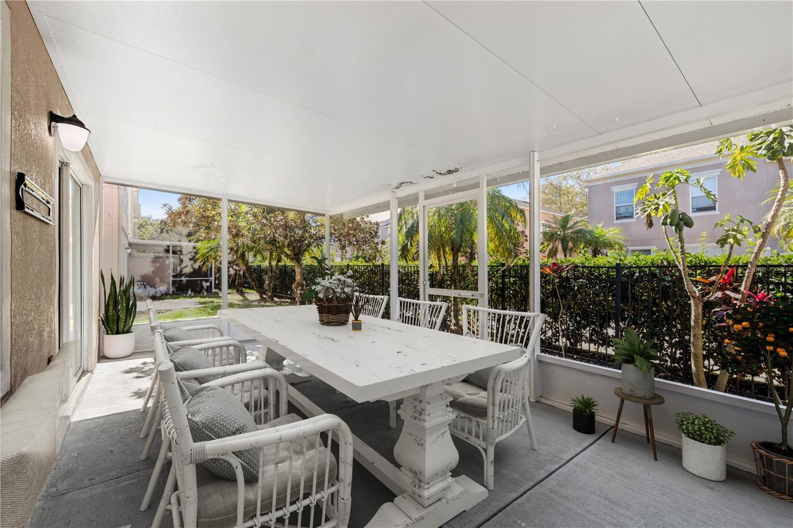 ASHFORD PARK TWNHMS REP ONE - Residential