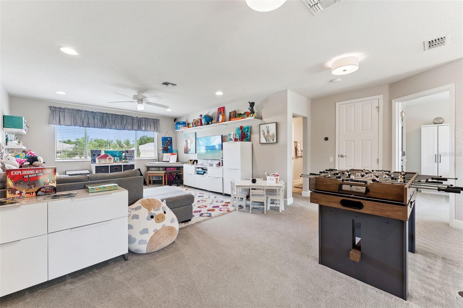 MEADOW RDG B C D E F F-1 F-2 - Residential