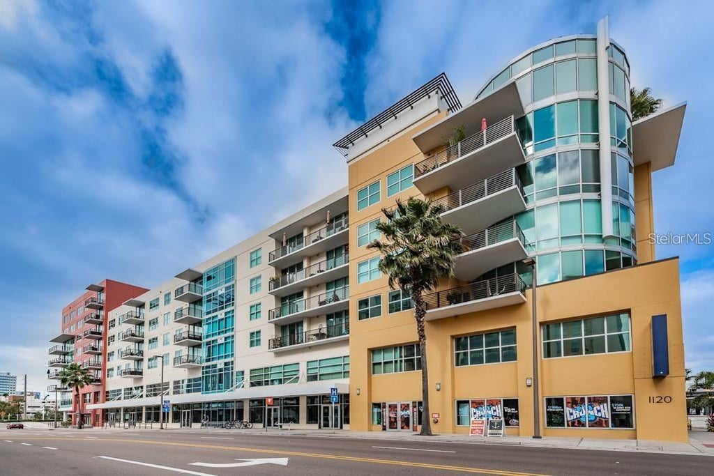 Photo of 1120 E Kennedy Boulevard #1030, Tampa, FL 33602 (MLS # TB8528910)