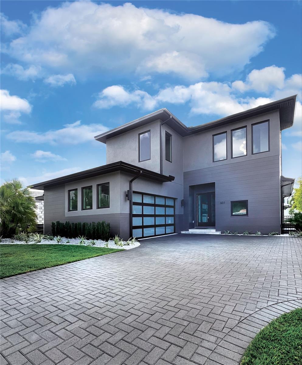 LAKE KILLARNEY SHORES - Residential