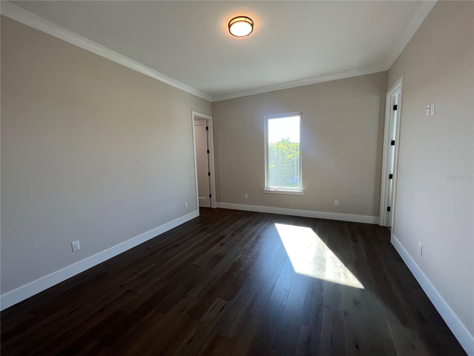 LAKE KILLARNEY SHORES - Residential