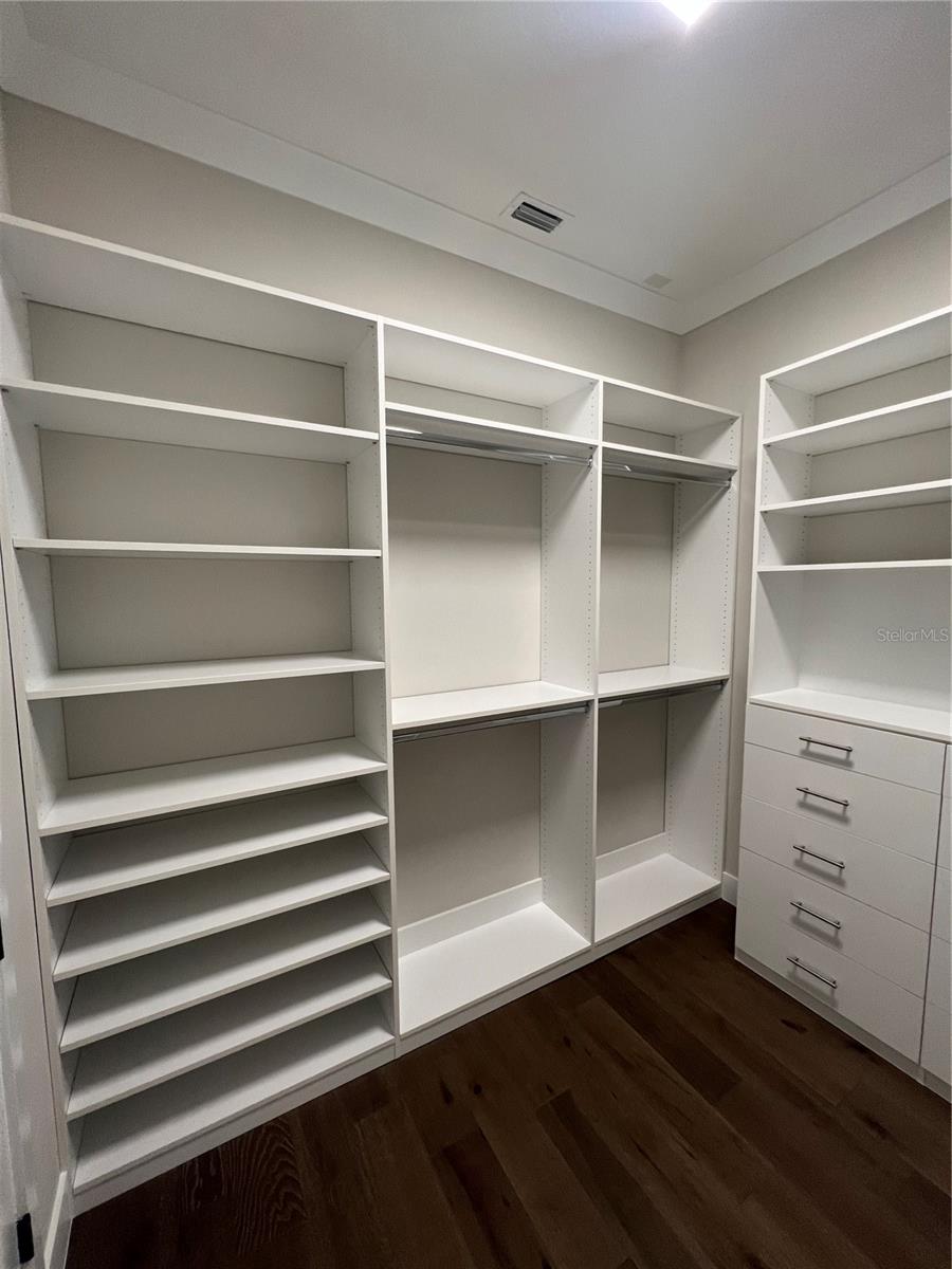 LAKE KILLARNEY SHORES - Residential